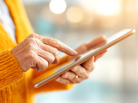 Source: Adobe Stock; Copyright: Charoen; URL: https://stock.adobe.com/images/senior-woman-using-tablet-with-digital-banking-app%2C-warm-indoor-light%2C-reali/1632857974?; License: Licensed by the authors.