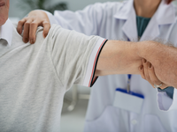 Source: Magnific; Copyright: pressfoto; URL: https://www.magnific.com/free-photo/arm-treatment_5535720.htm; License: Licensed by JMIR.