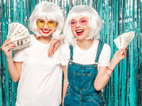 Source: freepik; Copyright: freepik; URL: https://www.freepik.com/free-photo/two-young-sexy-hipster-girls-white-wigs-red-lips-beautiful-trendy-women-summer-clothes-summer-having-fun_7535599.htm; License: Licensed by JMIR.